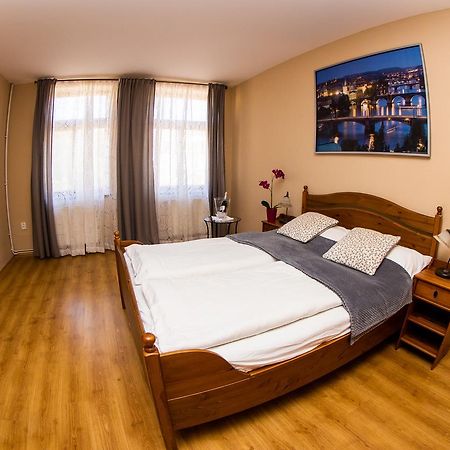 Apartman U Krale Komenskeho Jičín Zewnętrze zdjęcie