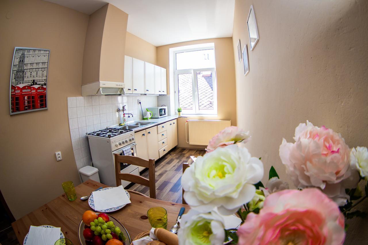 Apartman U Krale Komenskeho Jičín Zewnętrze zdjęcie